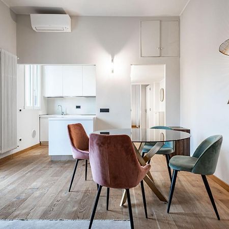 Appartamento Montello Livings, Exclusive Terrace And Skyline View Milano Esterno foto