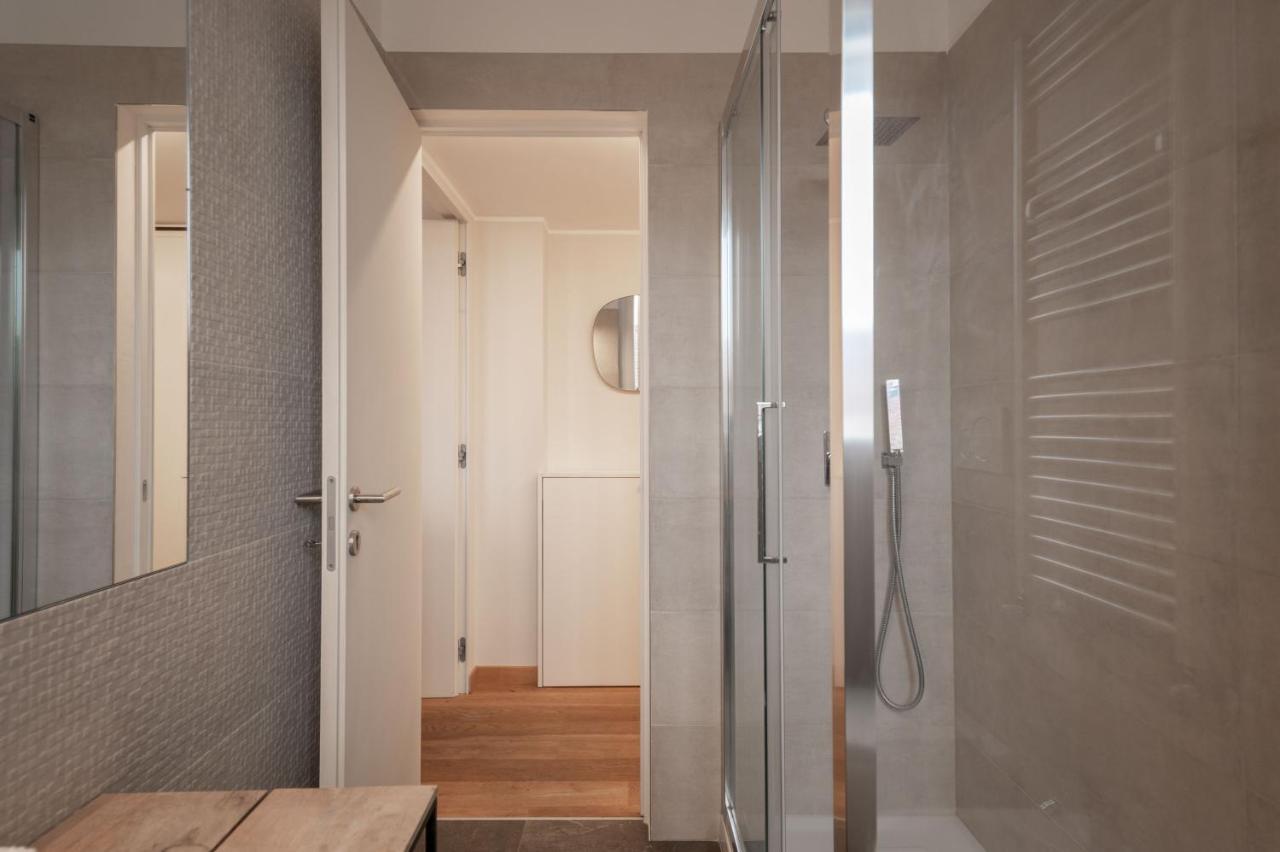 Appartamento Montello Livings, Exclusive Terrace And Skyline View Milano Esterno foto